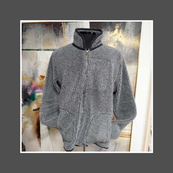Woolrich Other - Woolrich Sherpa VintageZip up jacket. Size XL.